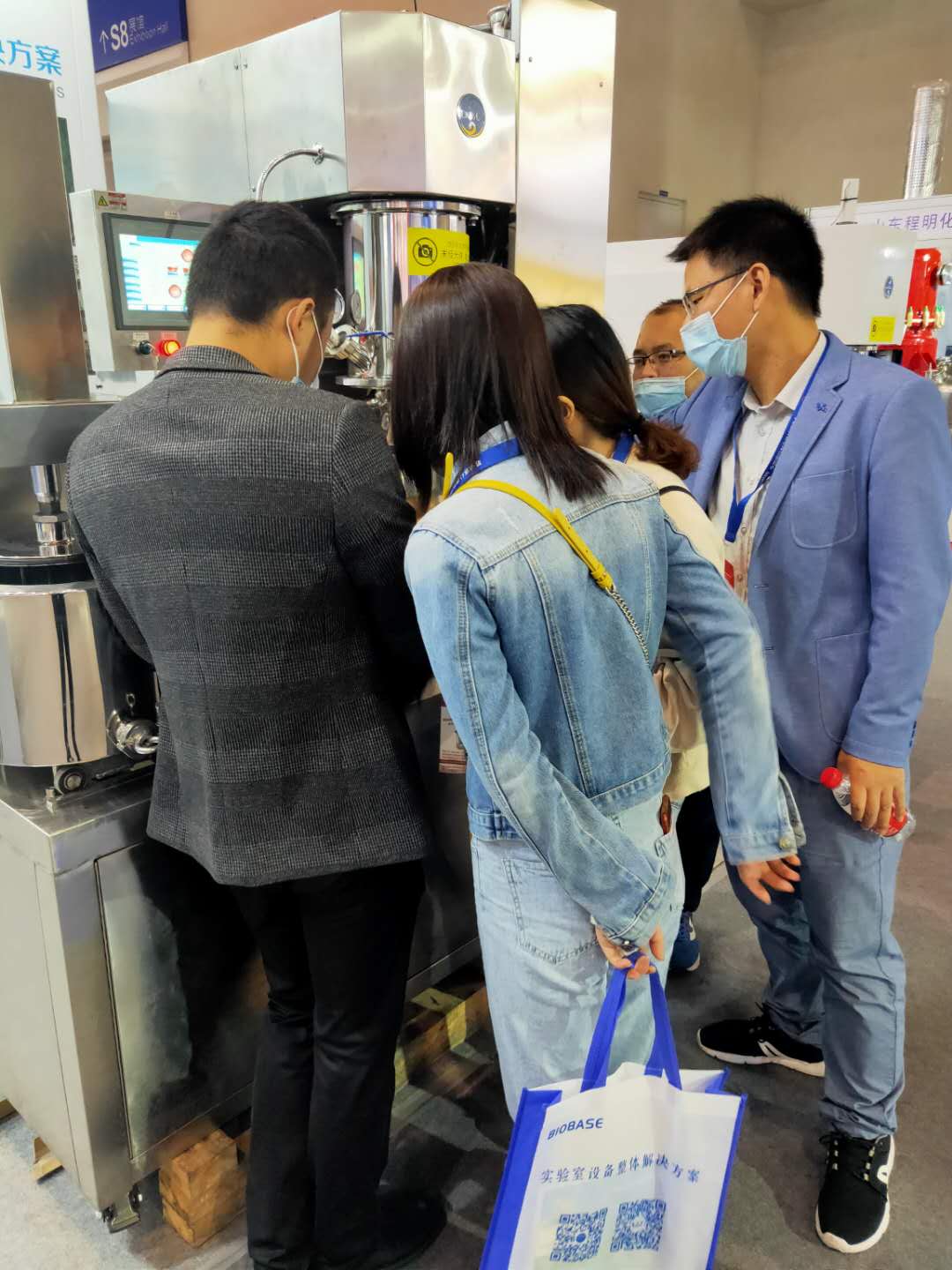 湖南麥克斯攪拌捏合設(shè)備有限公司,湘潭攪拌混合設(shè)備生產(chǎn)銷售,湘潭立式捏合機生產(chǎn)銷售 湖南麥克斯攪拌捏合設(shè)備有限公司,湘潭攪拌混合設(shè)備生產(chǎn)銷售,湘潭立式捏合機生產(chǎn)銷售